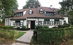 Rose House B&B